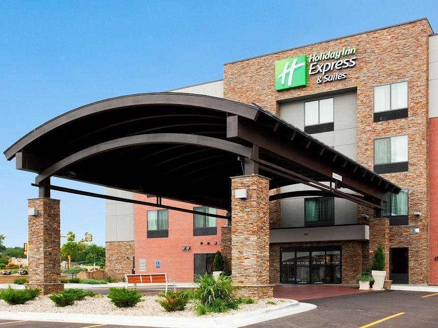 Holiday Inn Express And Suites Rochester West-Medical Center, An Ihg Hotel Exterior photo